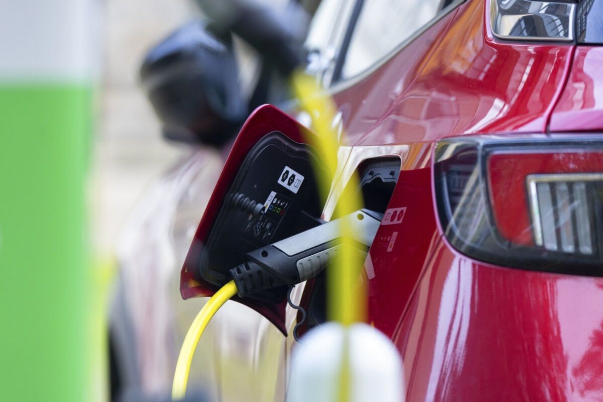 Electromobility, electric car, e-car, being charged at a charging station, Duesseldorf, North Rhine-